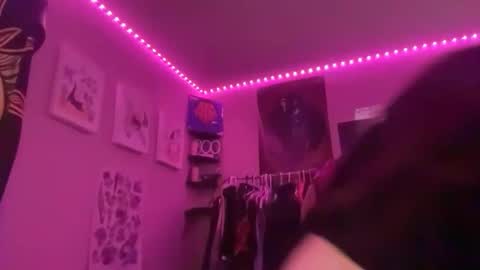 lilaloveslife online show from 23, 3, 2026