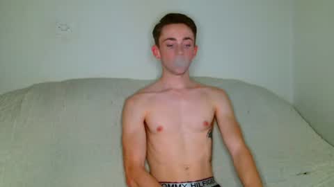 Snapshot of lilbearxxxx chatting on 16, 6, 2026 lilbearxxxx online show from 16, 6, 2026