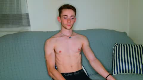Snapshot of lilbearxxxx chatting on 9, 7, 2026 lilbearxxxx online show from 9, 7, 2026