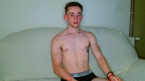 Snapshot of lilbearxxxx chatting on 28, 7, 2026 lilbearxxxx online show from 28, 7, 2026