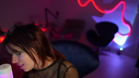 Snapshot of lilbeccaxo chatting on 21, 4, 2026 Rebecca online show from 21, 4, 2026