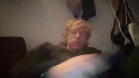 lilginge1 online show from 5, 1, 2025