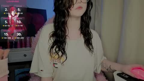 Snapshot of lilhornyprincess chatting on 10, 5, 2026 Nika and Lori online show from 10, 5, 2026