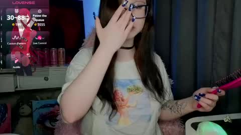 Snapshot of lilhornyprincess chatting on 8, 6, 2026 Nika and Lori online show from 8, 6, 2026