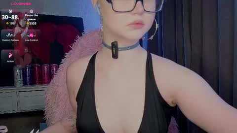Snapshot of lilhornyprincess chatting on 27, 7, 2026 Nika and Lori online show from 27, 7, 2026