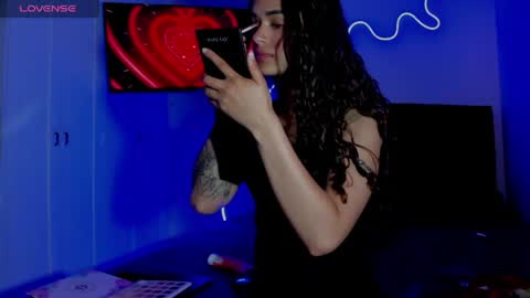 Snapshot of lili_evanss chatting on 24, 4, 2026 lili_evanss online show from 24, 4, 2026