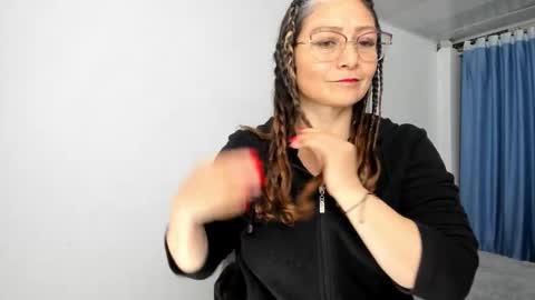 liliamilf online show from 11, 10, 2025