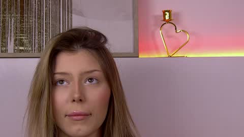 Mia online show from 24, 1, 2025