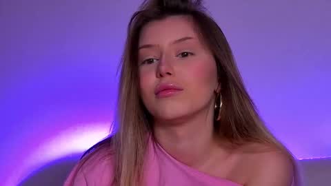 Mia online show from 24, 2, 2025