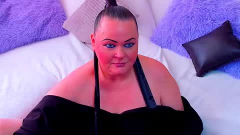 Snapshot of lilian_biegert chatting on 8, 5, 2026 Lili online show from 8, 5, 2026