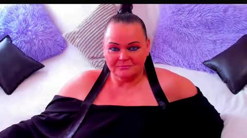 Snapshot of lilian_biegert chatting on 26, 5, 2026 Lili online show from 26, 5, 2026
