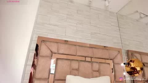 LILIAN  online show from 4, 2, 2026