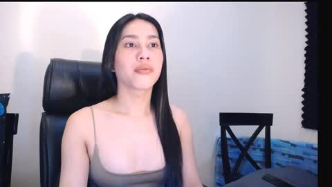 Snapshot of liliana_parker chatting on 24, 4, 2026 liliana_parker online show from 24, 4, 2026