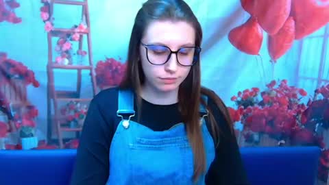 lilianashine online show from 19, 4, 2026