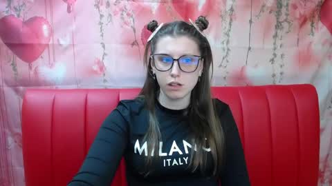 Snapshot of lilianashine chatting on 16, 5, 2026 lilianashine online show from 16, 5, 2026