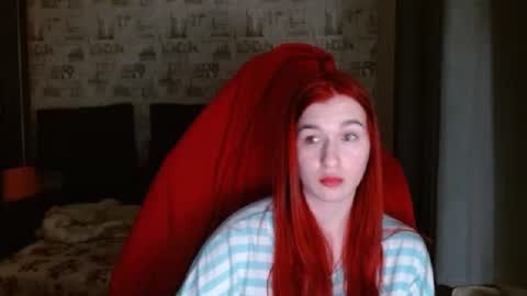 liliawoolf online show from 24, 2, 2025