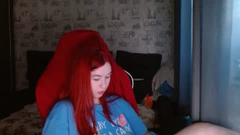 liliawoolf online show from 11, 3, 2025