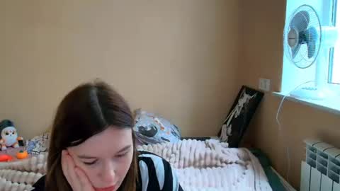 liliawoolf online show from 7, 10, 2025