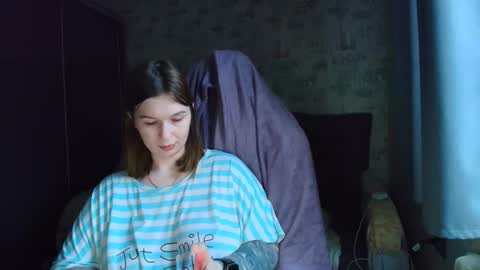 liliawoolf online show from 3, 12, 2025