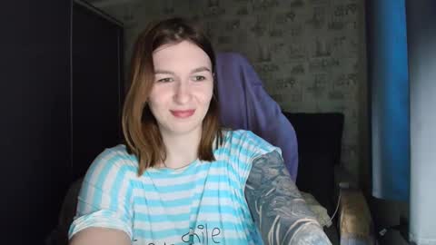 liliawoolf online show from 4, 12, 2025