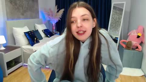 Lili Bakery online show from 6, 2, 2025