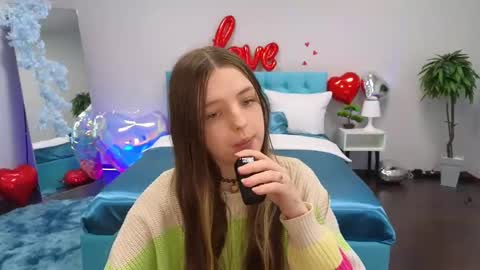 Lili Bakery online show from 11, 2, 2025