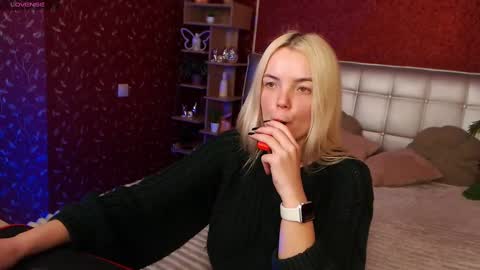 Lilie online show from 5, 2, 2025