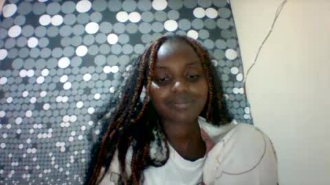 Snapshot of liligal chatting on 11, 6, 2026 liligal online show from 11, 6, 2026