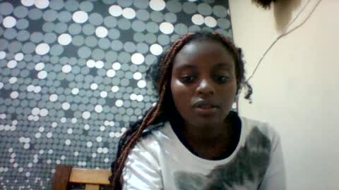 Snapshot of liligal chatting on 20, 6, 2026 liligal online show from 20, 6, 2026