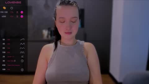 Snapshot of lililaluna chatting on 11, 11, 2025 ... online show from 11, 11, 2025