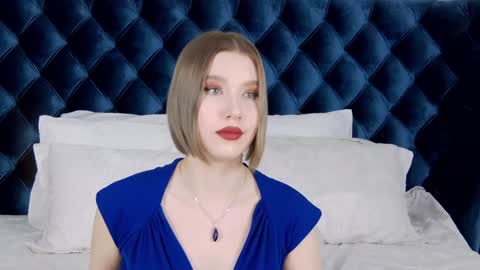 LiliLinn online show from 24, 1, 2025