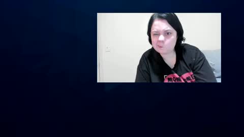 Lili Marie online show from 20, 1, 2025