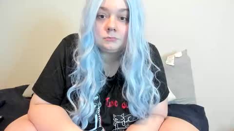 Lili Marie online show from 21, 10, 2025