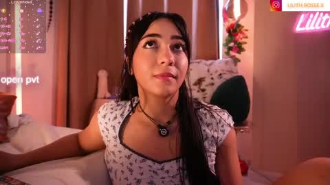 Snapshot of lilith__rosse chatting on 28, 4, 2026 Lilith Rosse online show from 28, 4, 2026