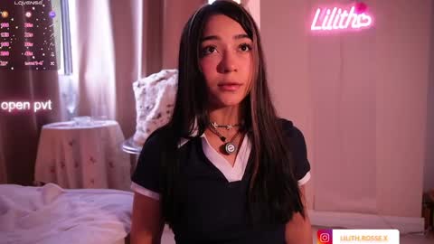 Snapshot of lilith__rosse chatting on 6, 5, 2026 Lilith Rosse online show from 6, 5, 2026