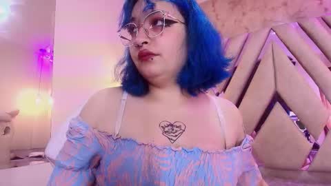   online show from 20, 10, 2025