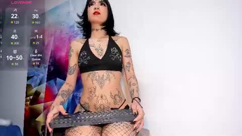 lilith_dior online show from 15, 7, 2026