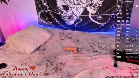              online show from 15, 2, 2025