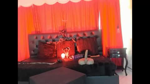 lilith_madame_satan online show from 23, 4, 2026