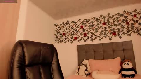 lilith_miller21 online show from 7, 11, 2025