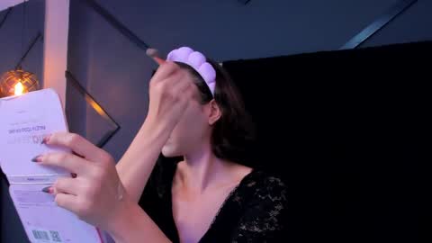 lilith_selene online show from 17, 5, 2026