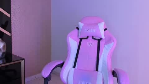 Snapshot of lilithcary chatting on 4, 3, 2025 Lilith online show from 4, 3, 2025