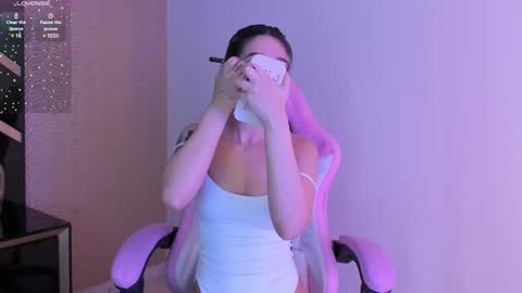 Snapshot of lilithcary chatting on 4, 3, 2025 Lilith online show from 4, 3, 2025