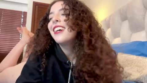 Lilith  online show from 13, 3, 2026