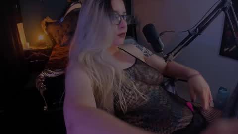 lilithmystic01 online show from 26, 1, 2025