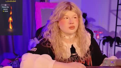 LilithNelson online show from 27, 3, 2026