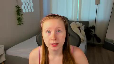 Snapshot of lilitiny chatting on 9, 8, 2026 Lili Tiny GMT2 3-10AM MonTueWedThuSat online show from 9, 8, 2026