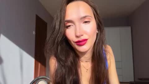 Lillian online show from 26, 9, 2025