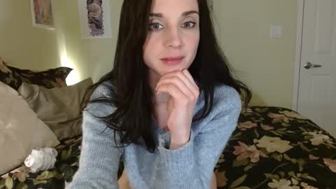 Snapshot of lillian_rose chatting on 17, 1, 2025 Lillian Rose online show from 17, 1, 2025
