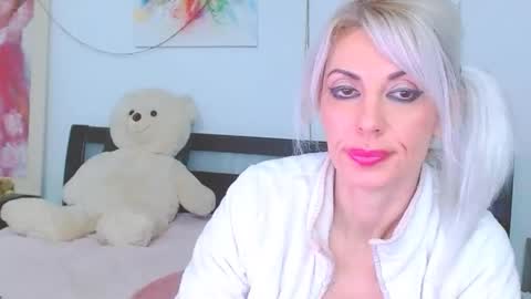 Lara online show from 15, 2, 2026